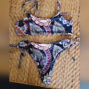 Zaful Multicolor Paisley Bikini Top and Bottom Set